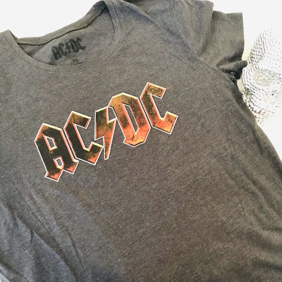 AC/DC Tops - AC/DC tee